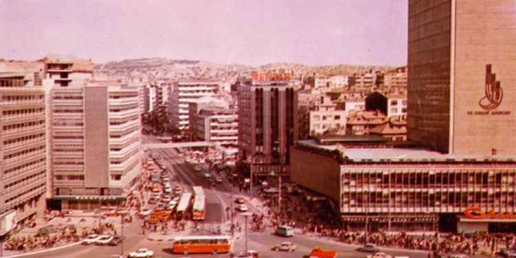 Gezi Rehberi – Kızılay Meydanı