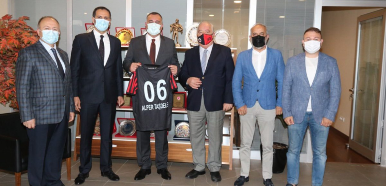 Kırmızı – Kara Ekibi Ziyaretlerine Devam Ediyor