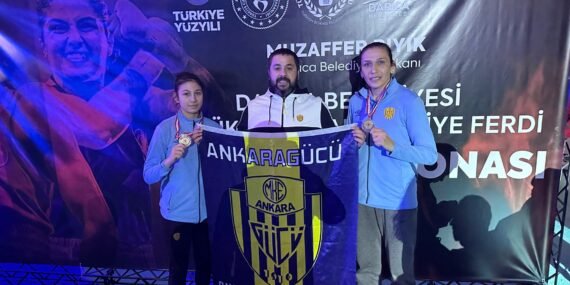 Ankaragücü Boks - Elif Güneri Türkiye Üçüncüsü